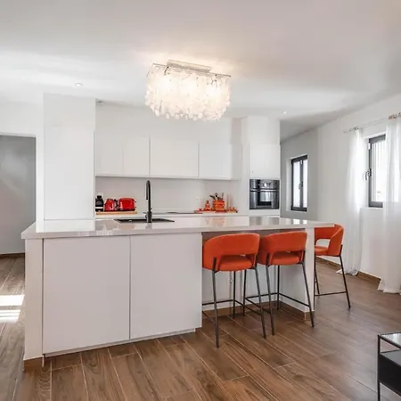 Townhouse San Cristobal בית נופש