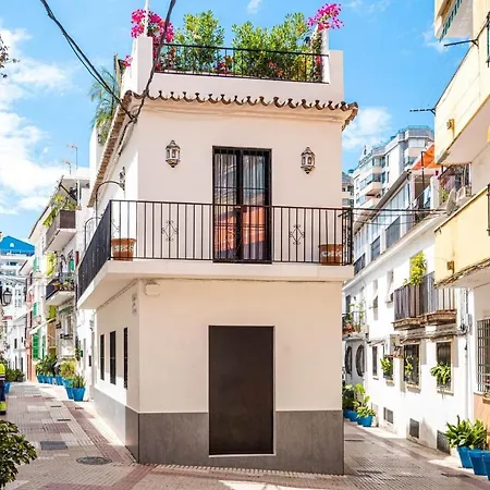 Townhouse San Cristobal בית נופש מארבלה